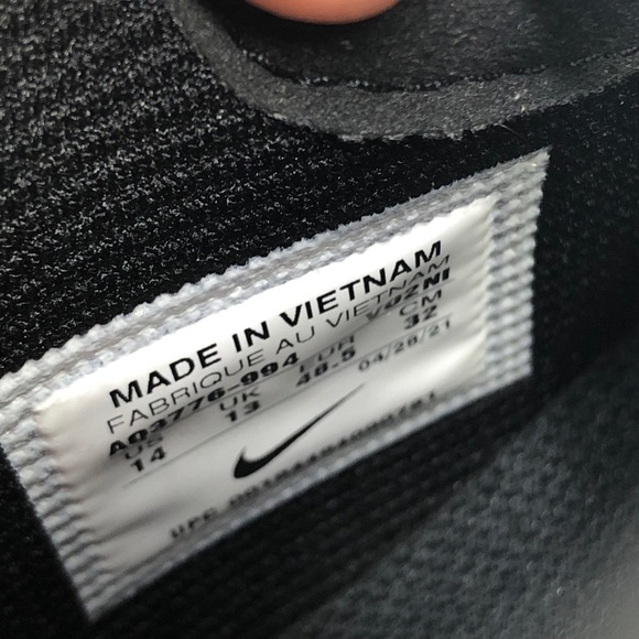 New Nike ID By You Air Force 1 Mid Black/Red Men’s Size 14 AQ3776 994 - Picture 6 of 6